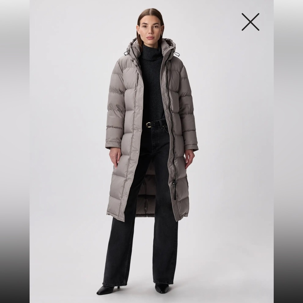 Quince Responsible Down Long Puffer Jacket, NWOT, XS